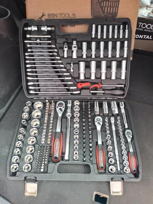 215 Pieces Boite a Outils Tout Neuf, Auto diversen, Autogereedschap, Nieuw, Ophalen