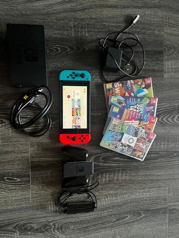Nintendo Switch + Accessoires beschikbaar voor biedingen