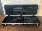 Road Runner Molded Hard Case – Fits Fender Strat/Tele Style, Muziek en Instrumenten, Behuizingen en Koffers, Ophalen of Verzenden