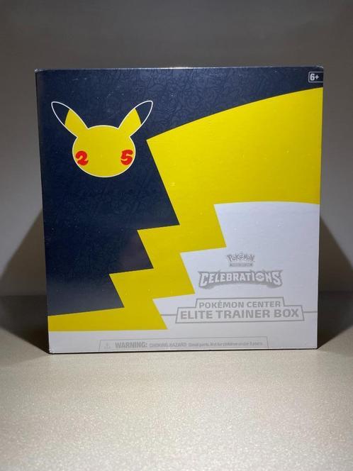 1x Pokemon Center Celebrations Elite Trainer Box 25th, NEW!, Hobby en Vrije tijd, Verzamelkaartspellen | Pokémon, Nieuw, Boosterbox
