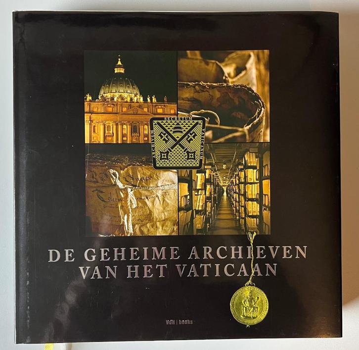 Boek 'De geheime archieven van het Vaticaan', Boeken, Geschiedenis | Wereld, Zo goed als nieuw, Ophalen of Verzenden
