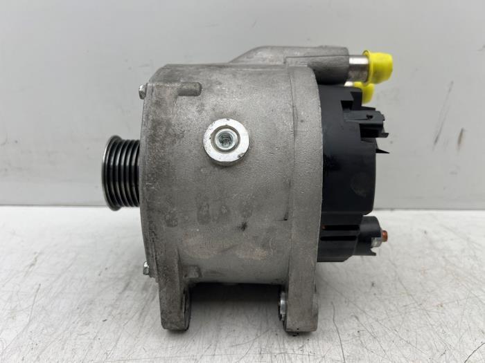 Dynamo van een Renault Espace, Auto-onderdelen, Motor en Toebehoren, Renault, Gebruikt, 3 maanden garantie, Ophalen of Verzenden