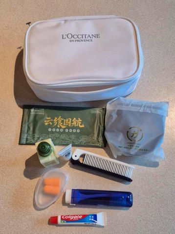 L'Occitane en Provence toilettas gevuld nieuw beschikbaar voor biedingen