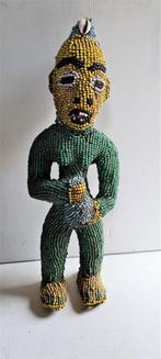 Cameroon Royal Bamum Bamileke beaded doll, Ophalen of Verzenden