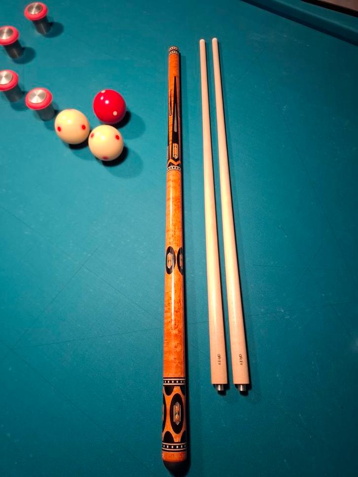 Unieke stradivarius biljart keu, Sport en Fitness, Biljarten en Poolen, Ophalen