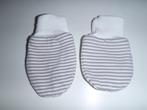 1 paire de moufles bébé naissance, Enfants & Bébés, Vêtements de bébé | Bonnets, Écharpes & Moufles, Enlèvement, Comme neuf