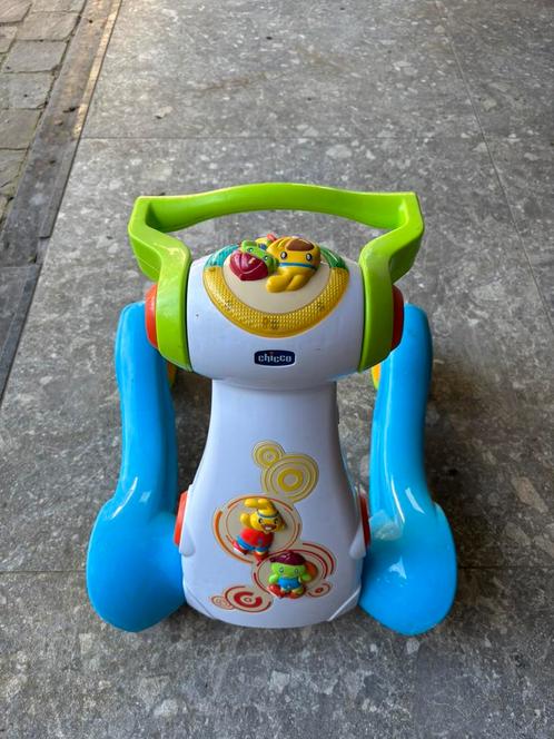 Kinderwandelkarretje, Kinderen en Baby's, Speelgoed | Babyspeelgoed, Gebruikt, Babygym, Met licht, Met geluid, Met wieltjes, Ophalen of Verzenden