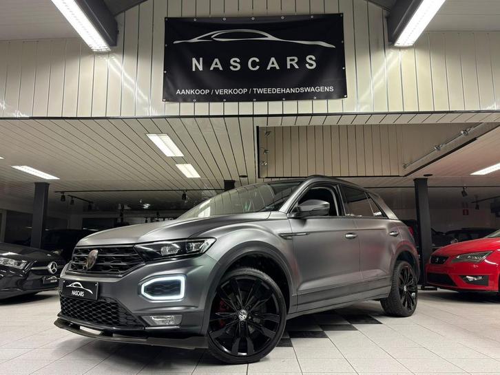 Volkswagen T-Roc 1.0i benzine Euro6B Mat Grey Navi, Auto's, Volkswagen, Bedrijf, Te koop, T-Roc, ABS, Achteruitrijcamera, Adaptieve lichten