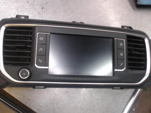 Écran Fiat Scudo 3 2022 9831665880 LP/15303, Auto-onderdelen, Interieur en Bekleding, Fiat, Gebruikt, Ophalen of Verzenden