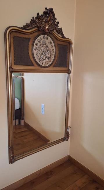 Miroir ancien beschikbaar voor biedingen