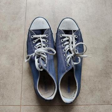 Converse, maat 44  beschikbaar voor biedingen
