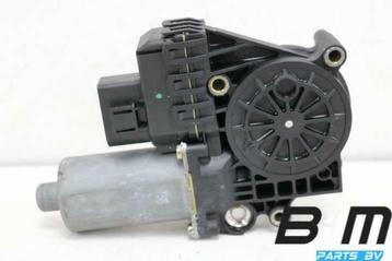 Raammotor rechtsachter Audi A6 4B 130821784