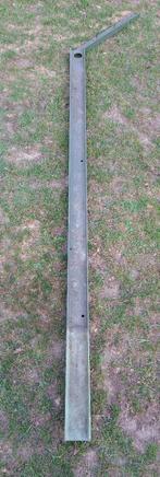 hekwerkpalen H-profiel. 12 stuks met schuine bovenkant., Tuin en Terras, Tuinhekken en Hekwerk, Ophalen, Gebruikt, IJzer, Overige typen