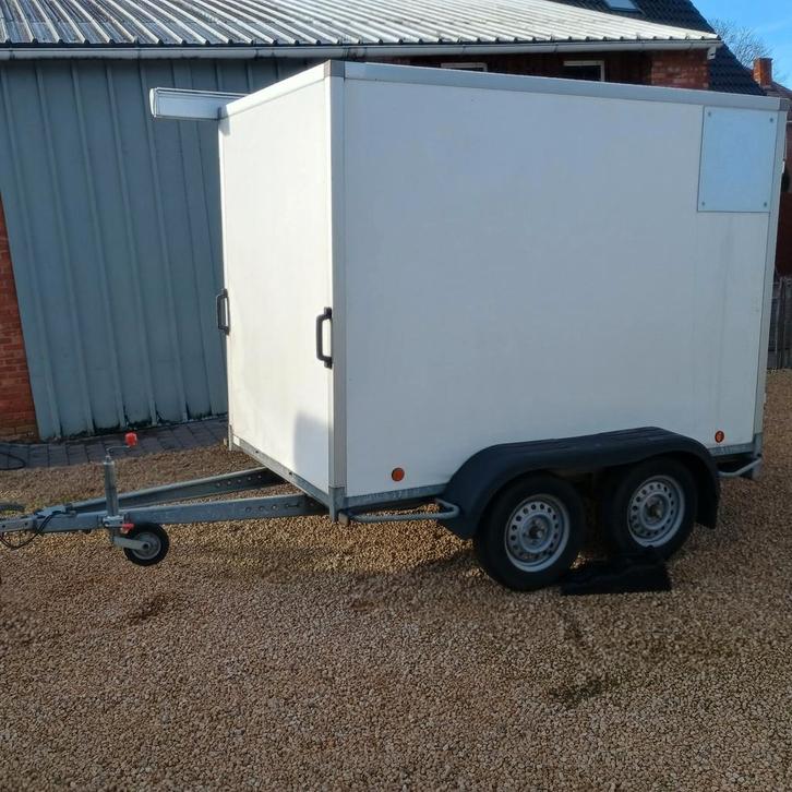 Gesloten aanhangwagen met luifel ,bak 250l/150b/180h, Auto diversen, Aanhangers en Bagagewagens, Ophalen