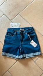 Nieuwe short maat 36, Ophalen, Zo goed als nieuw, Maat 36 (S)