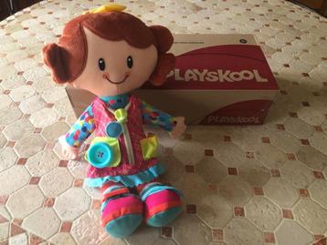 PLAYSKOOL Louise, la Poupée / Doudou peluche