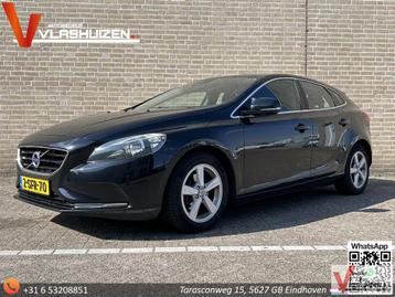 Volvo V40 1.6 D2 Momentum | Cruise | Climate | Navi | beschikbaar voor biedingen