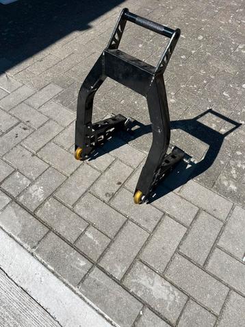 Voorstandaard voor de motorfiets  beschikbaar voor biedingen