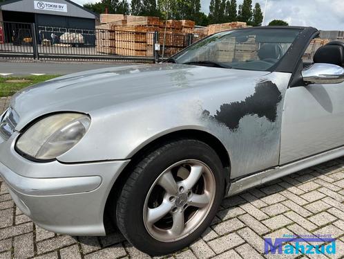 MERCEDES SLK R170 Zilver grijs links voorscherm scherm 1996-, Auto-onderdelen, Carrosserie, Mercedes-Benz, Voor, Links, Gebruikt