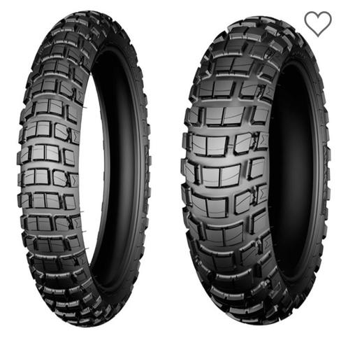 Pneu cranté moto 150/70 R17 Bridgestone, Autos : Pièces & Accessoires, Pneus & Jantes, Pneu(s), Pneus été, 17 pouces, 155 mm, Véhicule tout-terrain