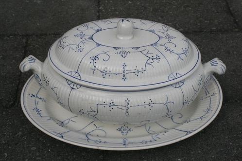 Boch ovalen legumier (jaren 20) + gratis schotel, Antiek en Kunst, Antiek | Servies los, Ophalen of Verzenden