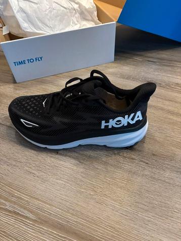 Hoka Clifton 9 maat 44 nieuw beschikbaar voor biedingen