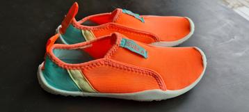 Chaussures d'eau taille 34-35, Enlèvement, Comme neuf
