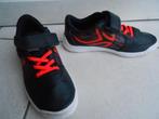 Baskets Artengo 33 semelle non marquante, état quasi neuf, Ophalen, Zo goed als nieuw, Jongen of Meisje, Sportschoenen