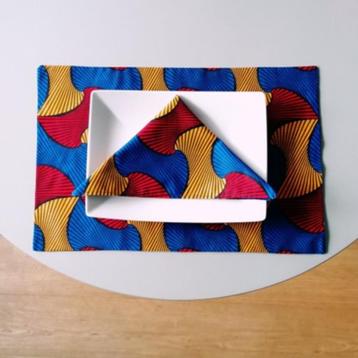 HUUR 15€/DAG Kleurrijke Afrikaanse Wax Placemats - Servetten beschikbaar voor biedingen