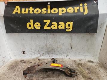 Draagarm rechts-voor van een Opel Corsa beschikbaar voor biedingen