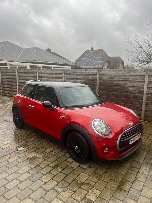 Mooie rode mini cooper full option prachtstaat, Autos, Mini, Particulier, Cooper, ABS, Phares directionnels, Airbags, Air conditionné
