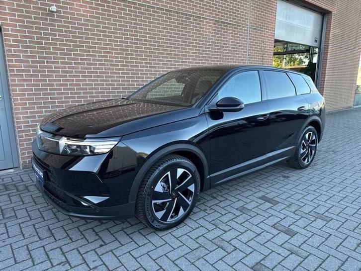 Opel Grandland 1.2 Turbo Hybrid eDCT6 GS 145 pk [NIEUW], Auto's, Opel, Grandland X, Adaptieve lichten, Airbags, Centrale vergrendeling