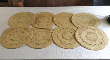 8 ronde vintage placemats in fijn riet Ø 41 cm. Tafelonderle beschikbaar voor biedingen