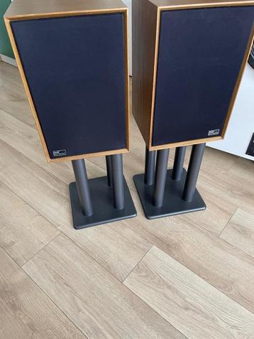 Excellentes enceintes imf compact2, Enlèvement ou Envoi, Comme neuf, 60 à 120 watts, Haut-parleurs Frontaux, Arrière ou Stéréo