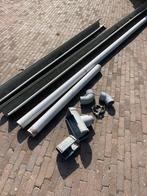 Gratis dakgoot en regenpijp, Doe-het-zelf en Bouw, Ophalen, Gebruikt, PVC, 4 tot 6 meter