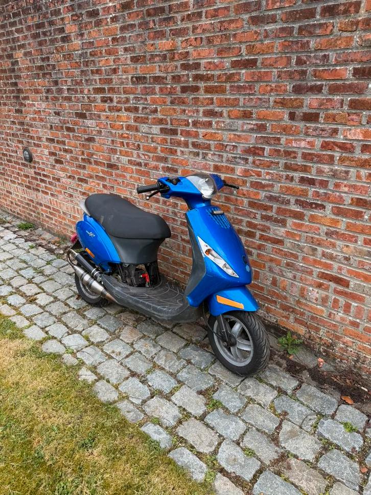 Piaggio zip 70cc mk2 racing, Fietsen en Brommers, Scooters | Piaggio, Zo goed als nieuw, Zip, Ophalen