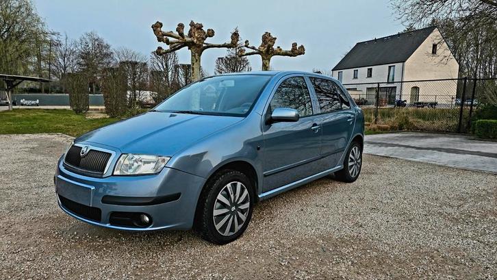 Skoda Fabia 1.2 Benzine 2007 – CarPlay/Android Auto – Nieuwe, Autos, Skoda, Particulier, Fabia, Caméra de recul, Airbags, Air conditionné