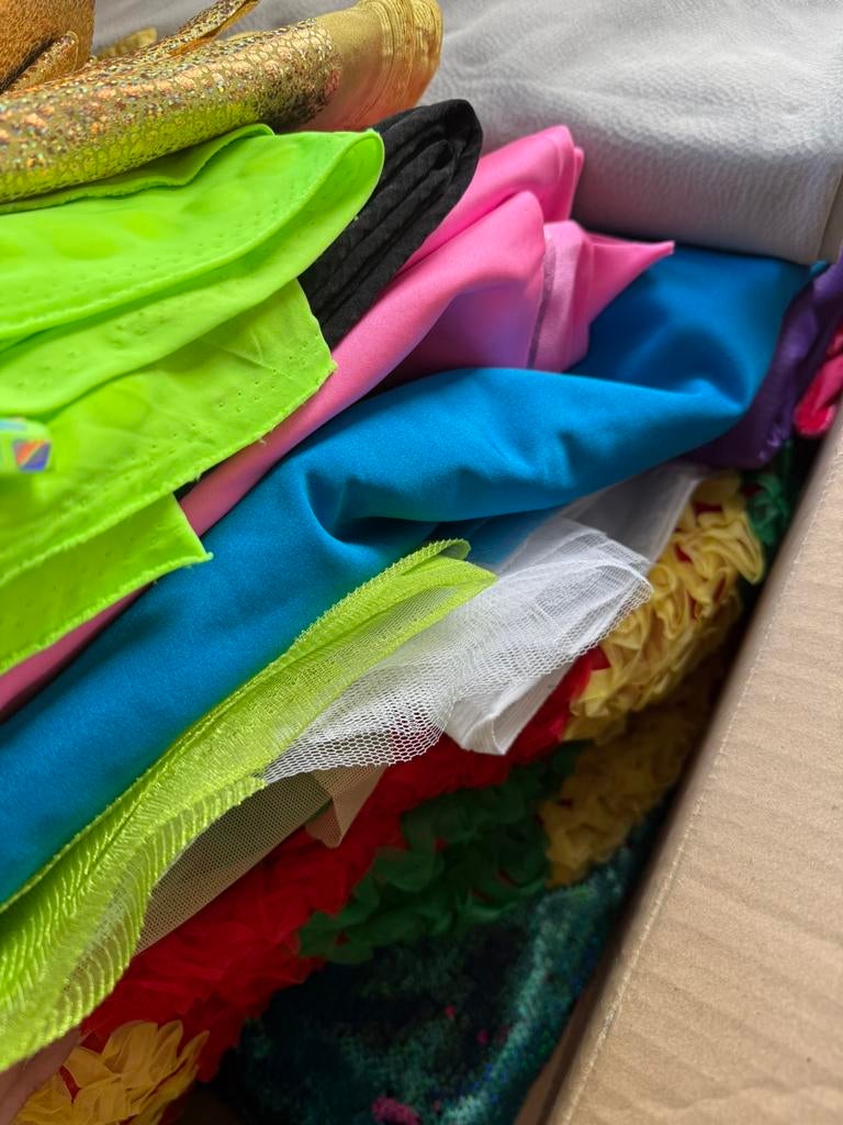 Stoffen vr podium/verkleed kostuums, Enlèvement, Neuf, Accessoires