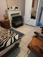 petite maison  a louer  690.00e, Immo, Hoekwoning, La Louvière, 5 kamers, Provincie Henegouwen
