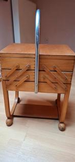 Vintage naaimand/ naaimachinemeubel. Merk Torek, Ophalen