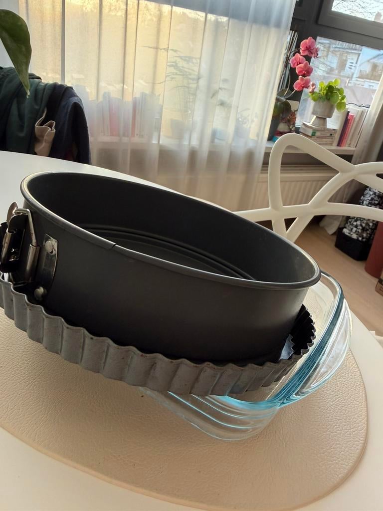 Cooking / baking set, Maison & Meubles, Cuisine | Casseroles & Poêles, Enlèvement, Comme neuf, Autres types