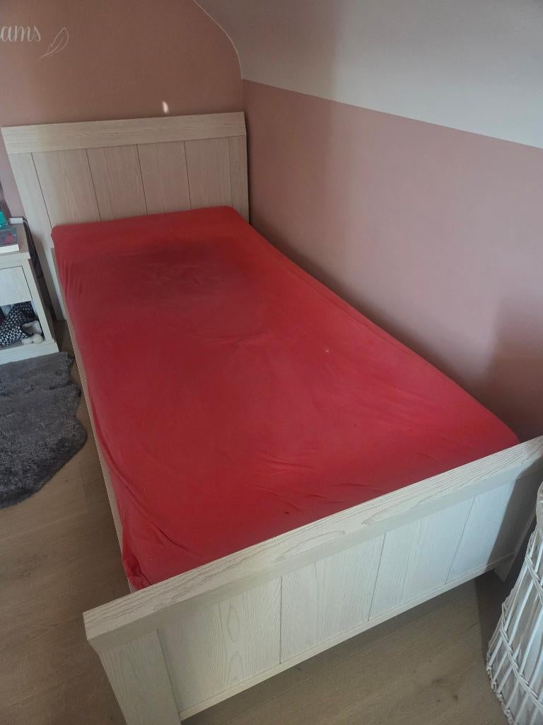 1 lit, Maison & Meubles, Enlèvement, Bois, Une personne, Comme neuf