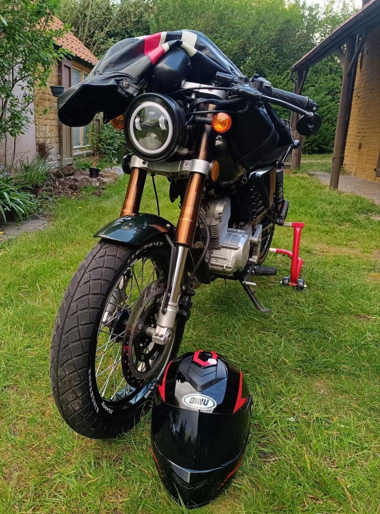 Cafe racer 125cc, Fietsen en Brommers, Brommers | Derbi, Ophalen