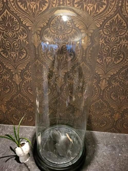 Antieke glazen globe, Ophalen