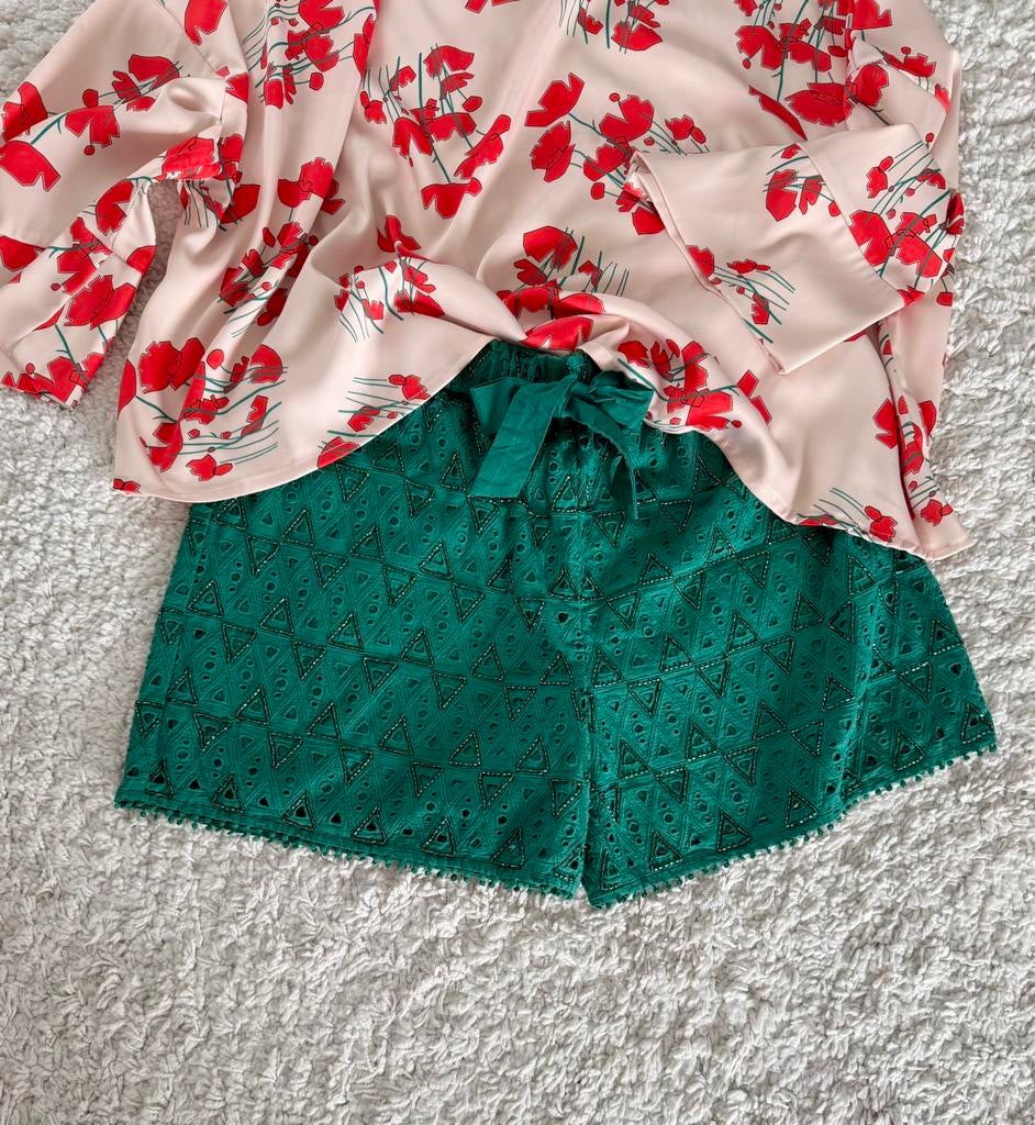 Short Intropia, Enlèvement ou Envoi, Vert, Courts, Taille 42/44 (L)