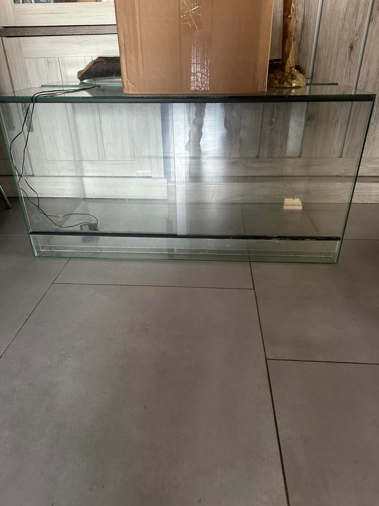 Terrarium en très bon état, Enlèvement, Comme neuf