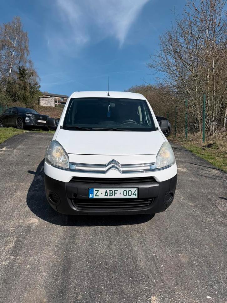 Citroen berlingo boite automatique, Autos, Citroën, Entreprise, Berlingo, Air conditionné, Diesel, Euro 5, Automatique, Enlèvement