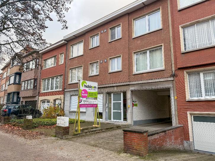 17 garages dans le complexe de garages de Mortsel, Immo, Garages & Places de parking, Province d'Anvers