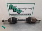 Aandrijfas links-voor van een Opel Zafira B (Zafira B 05-), Auto-onderdelen, Gebruikt, -, -, Opel