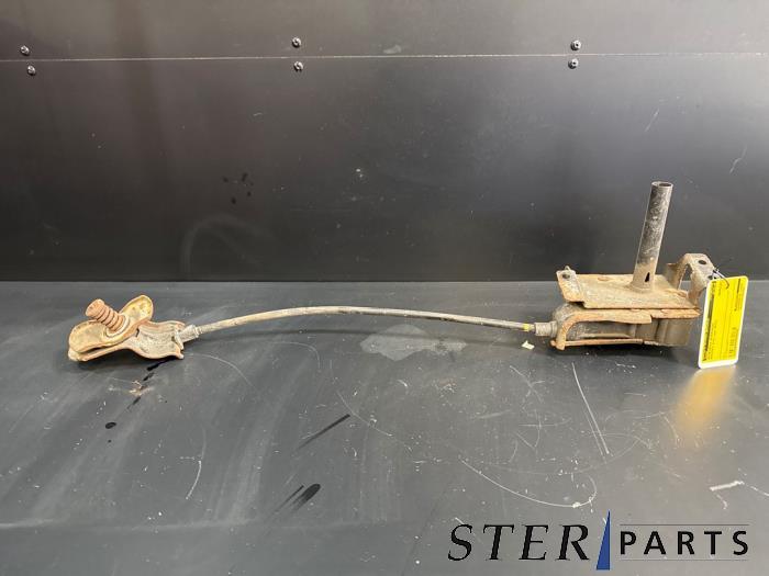 Mécanique de levage roue de secours d'un Mercedes Vito, Autos : Pièces & Accessoires, 3 mois de garantie, Utilisé, -, -